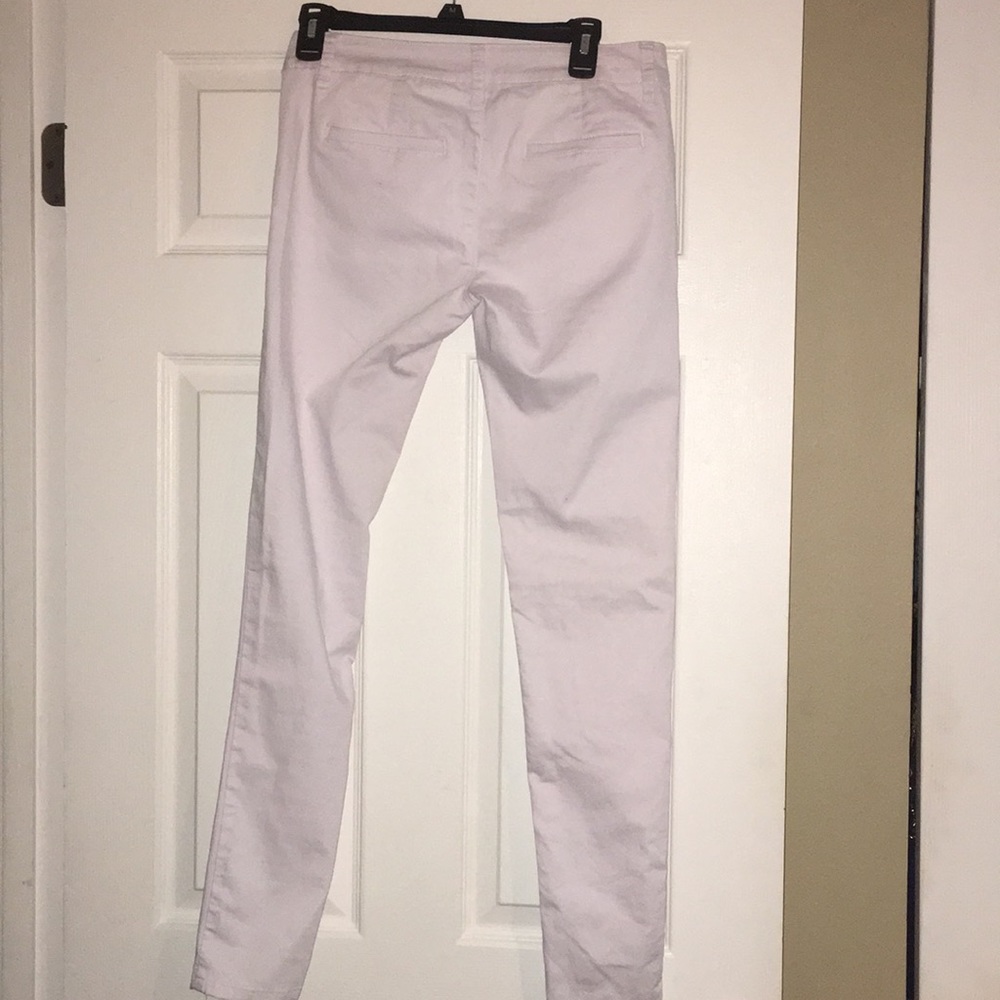 White Skinny Leg Jeans Size 9/10.  (Juniors)